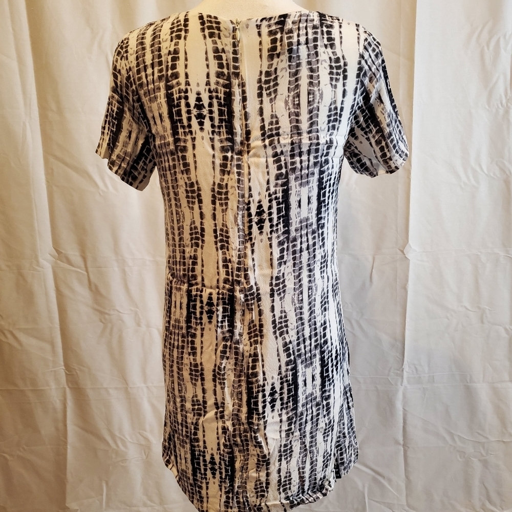 Lucy Love Women's Casual Mini Dress - Picture 6 of 11